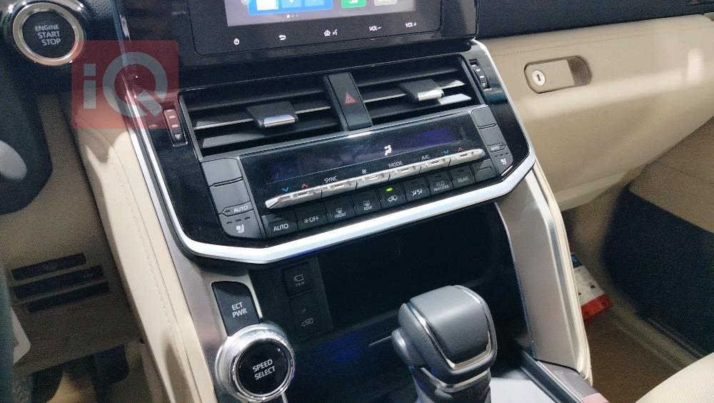 تويوتا لاندكروزر